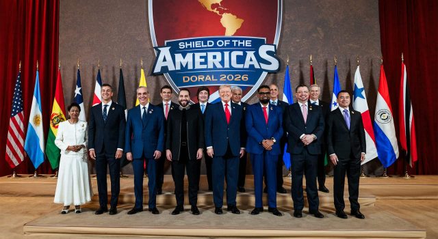 Ver: Columna de Patricio Guzmán S. «La política Trumpista en América Latina»