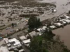 Chile – Mientras miles de Chilenos sufren una de las más grandes Catástrofes climáticas la derecha y el PDG festejaban en el parlamento la aprobación de la MEGA REFORMA.