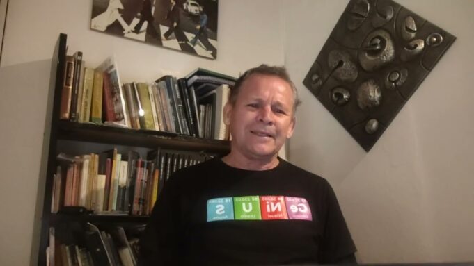 Ver: Columna de Hugo Rodriguez – LA AGENDA DE SEGURIDAD Y LA FUTURA REPRESIÓN SOCIAL
