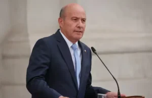 La derecha empobrecedora: el fracaso estructural del neoliberalismo radical