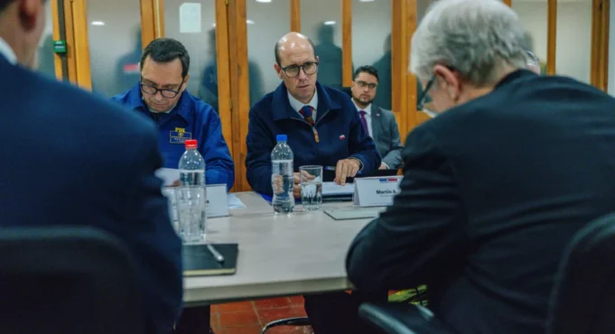Chile – La seguridad de Arrau: mano dura abajo, secreto bancario arriba