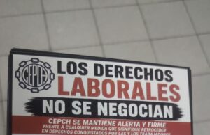 Chile – Sindicalistas rechazan propuesta laboral de Kast entregando volantes en el Metro
