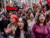 La generación Z no es apática, perdió la fe en las promesas del capitalismo