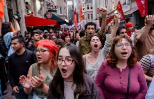 La generación Z no es apática, perdió la fe en las promesas del capitalismo