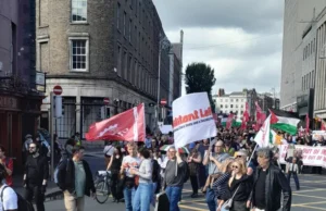 Irlanda – Decenas de miles de personas marchan en Dublín contra la visita de Trump, las guerras y la militarización