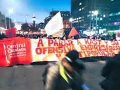 Protestas de estudiantes y trabajadores salen al paso del Trump-Foro de Madrid que se realiza en Chile