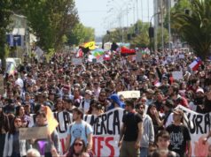 Chile – 1 de octubre: estudiantes y trabajadores volvieron a ocupar las calles contra los recortes de Kast