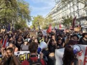 Ver: «Francia, los jóvenes abren el camino» con Patricio Guzmán S.
